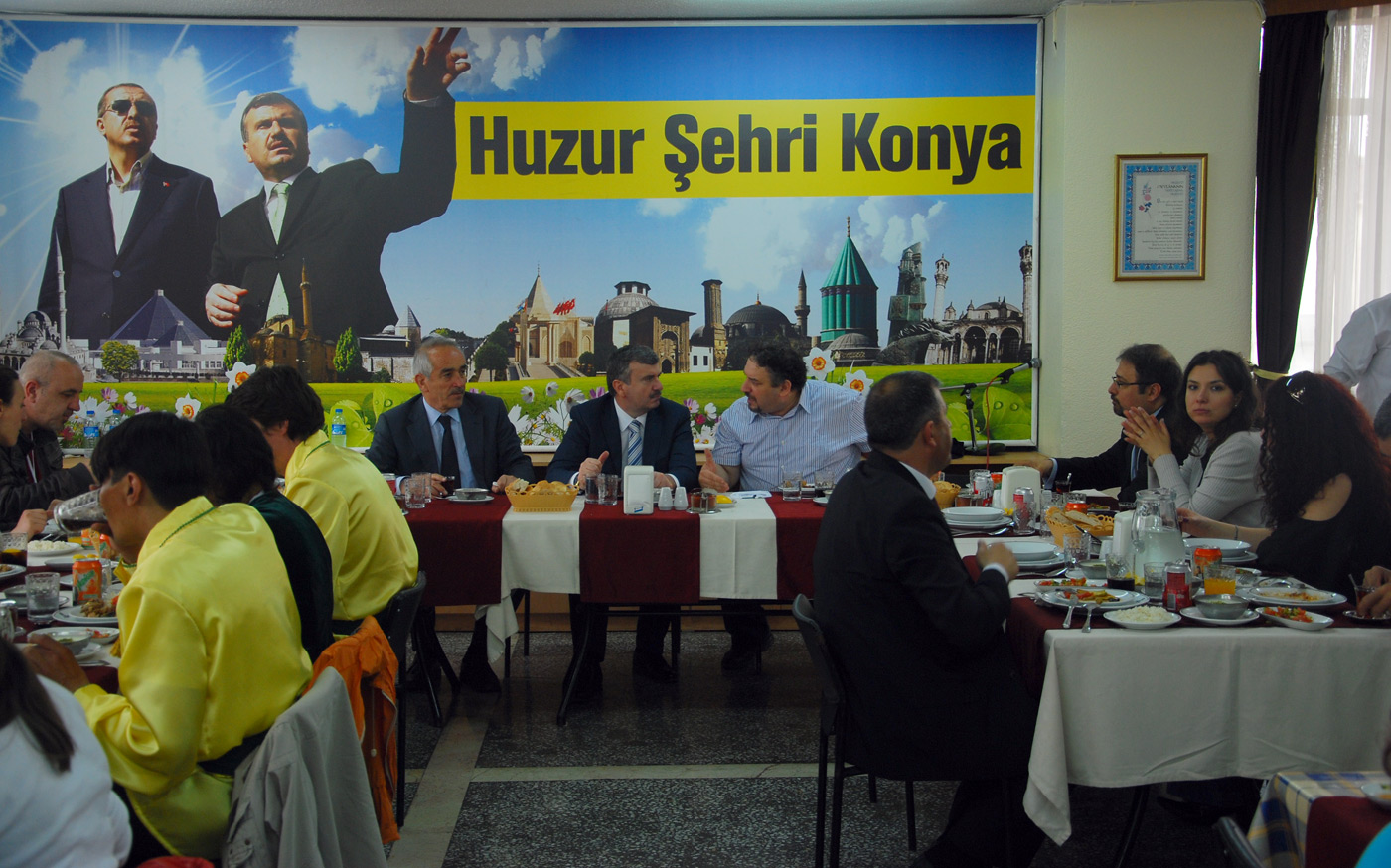 Bin Nefes Bir Ses Festivali'ne Katılan Tiyatrocular Büyükşehir'de