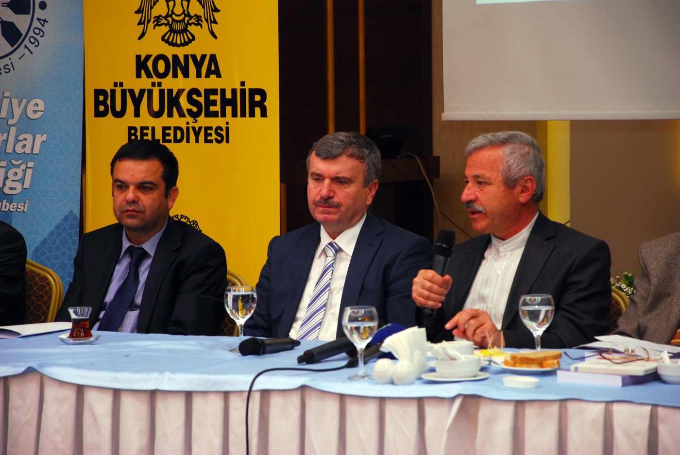 Türkiye'nin Yazarları Konya'da Buluştu