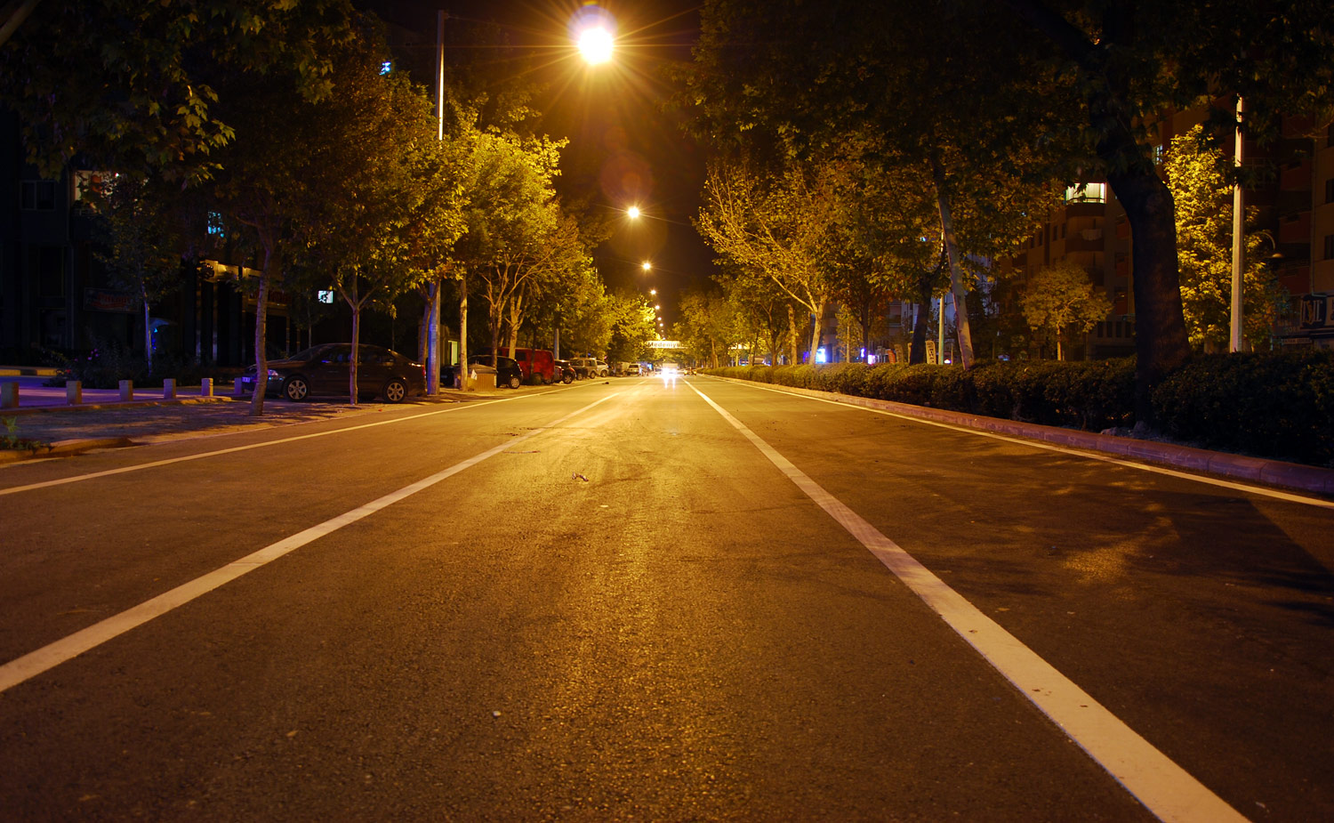 Başkan Akyürek Kerkük Caddesi'ndeki Gece Çalışmasını İnceledi