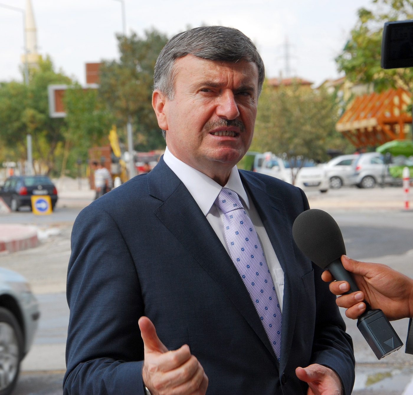 Şehir Caddesi'nin Standardı Yükseliyor