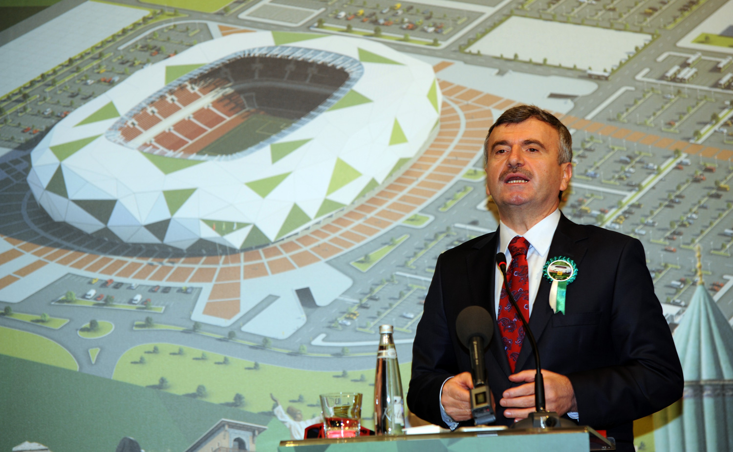 Yeni Konya Stadyumu Türkiye'nin Gururu Olacak
