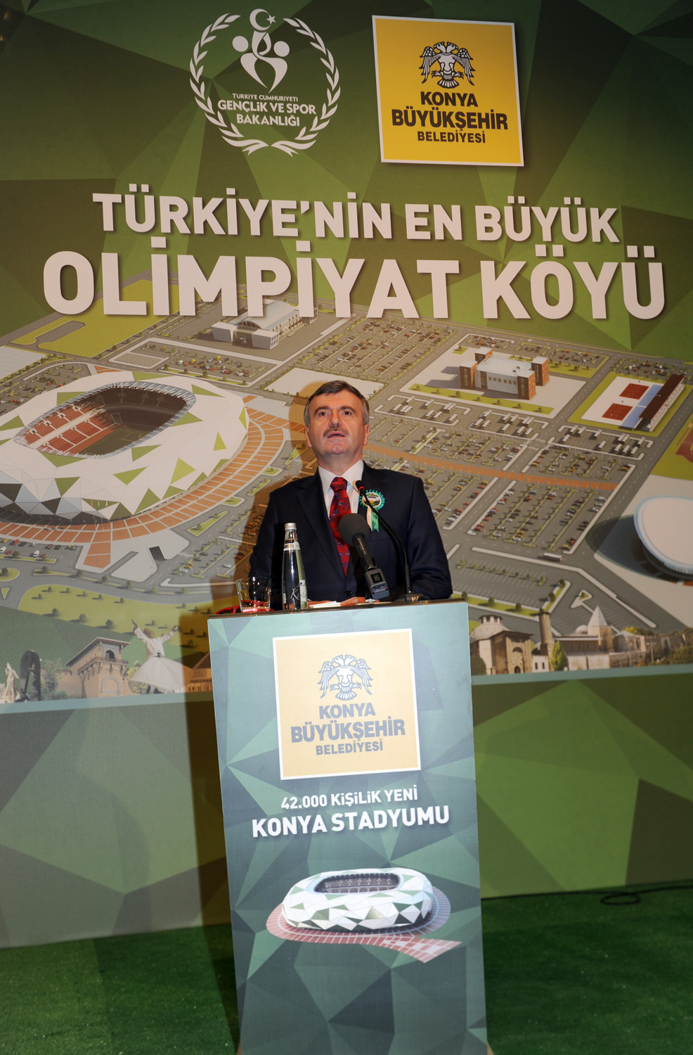 Yeni Konya Stadyumu Türkiye'nin Gururu Olacak