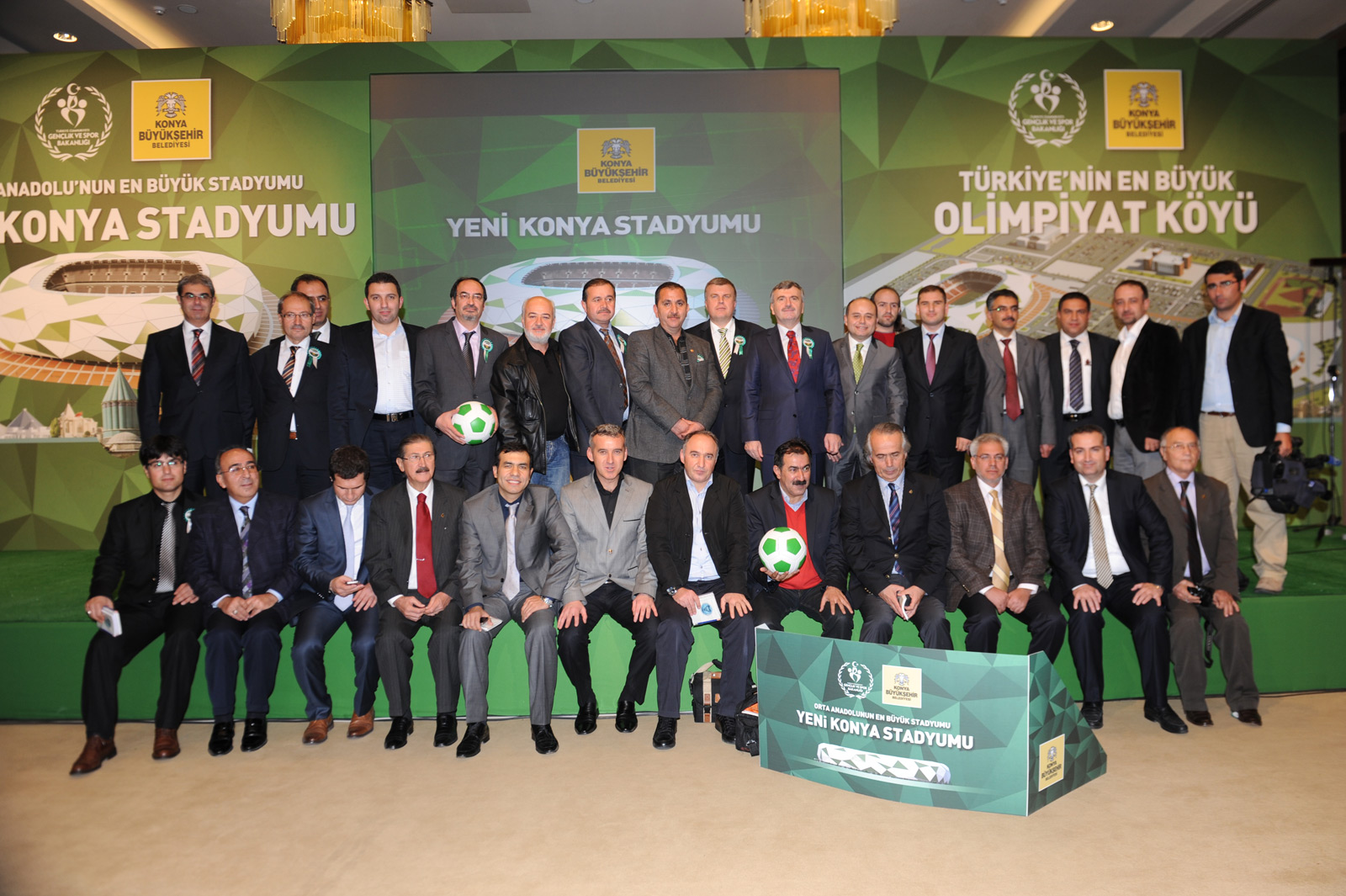 Yeni Konya Stadyumu Türkiye'nin Gururu Olacak