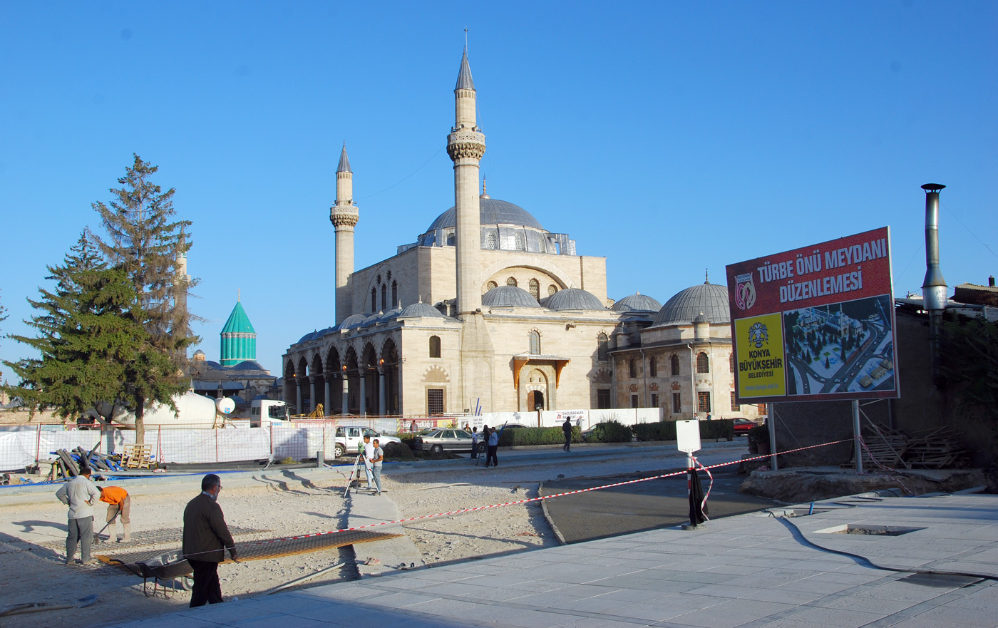 Mevlana Türbesi ve Çevresi Güzelleşiyor