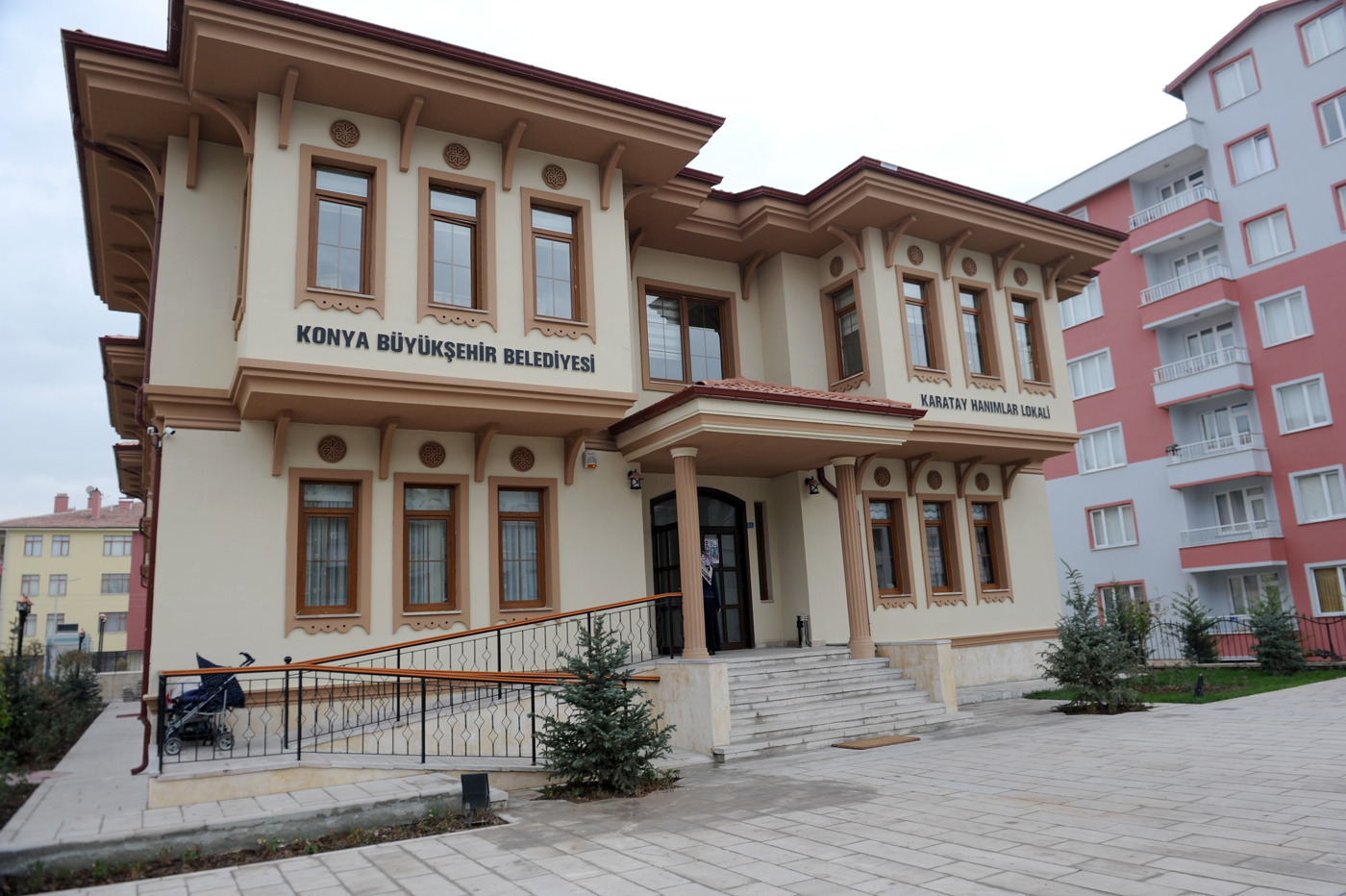 Hanımlar Lokali ve KOMEK Spor Merkezleri'ne Kayıt Alınıyor