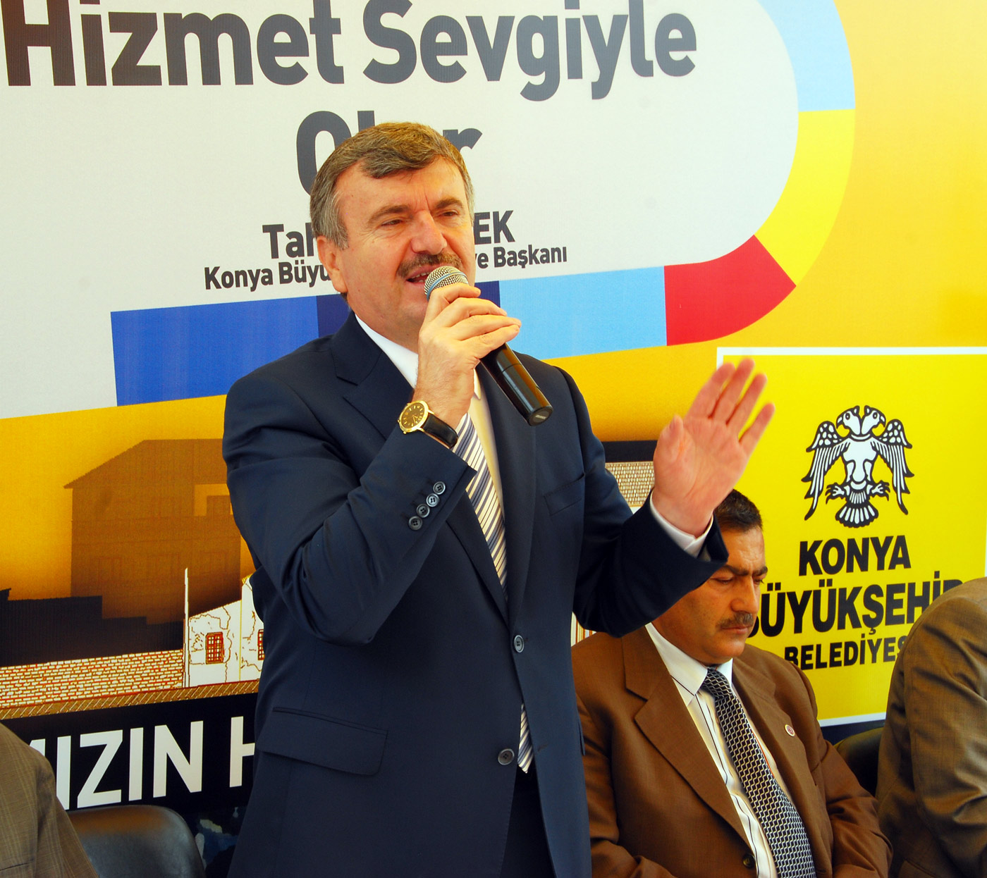 Anneler Toplumun Temel Direğidir