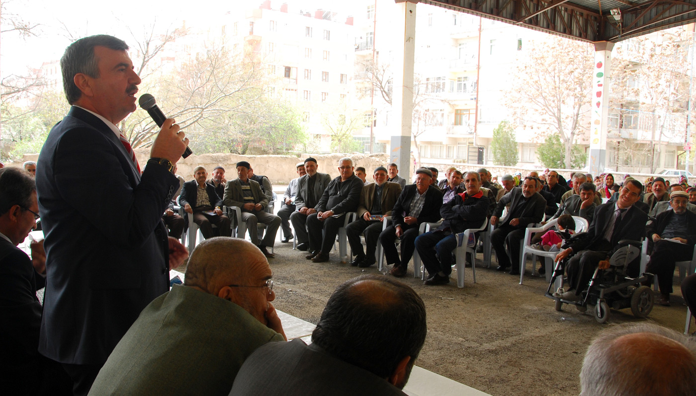 Büyükşehir'in 2012 Asfalt Hedefi 600 Bin Ton