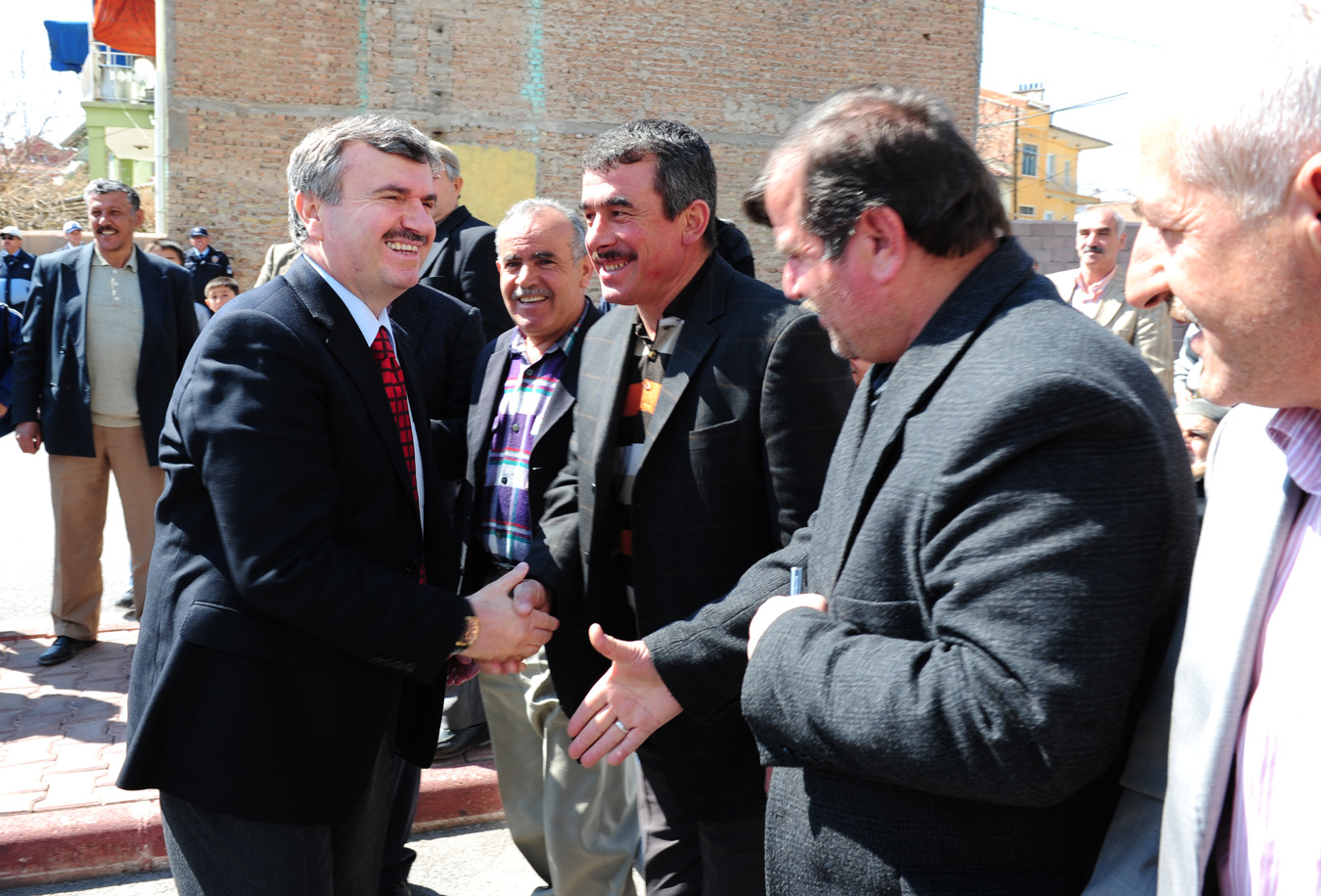 Başkan Tahir Akyürek Mahalle Meclisi'nde