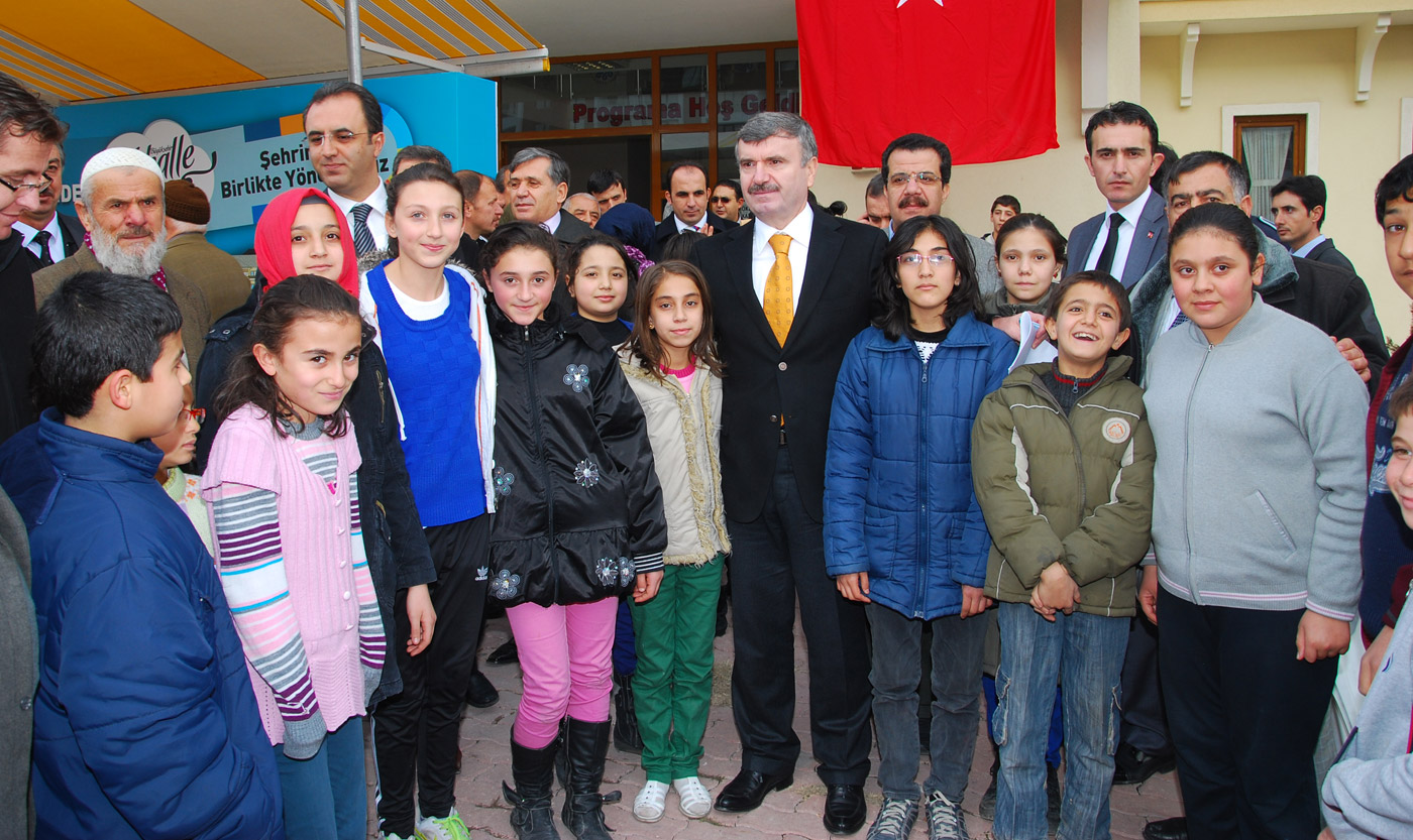 Çocuklarımızın Maddi ve Manevi Gelişimlerini Sağlayalım