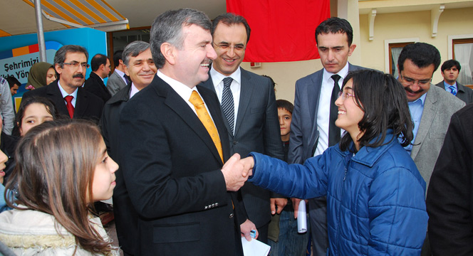 Çocuklarımızın Maddi ve Manevi Gelişimlerini Sağlayalım