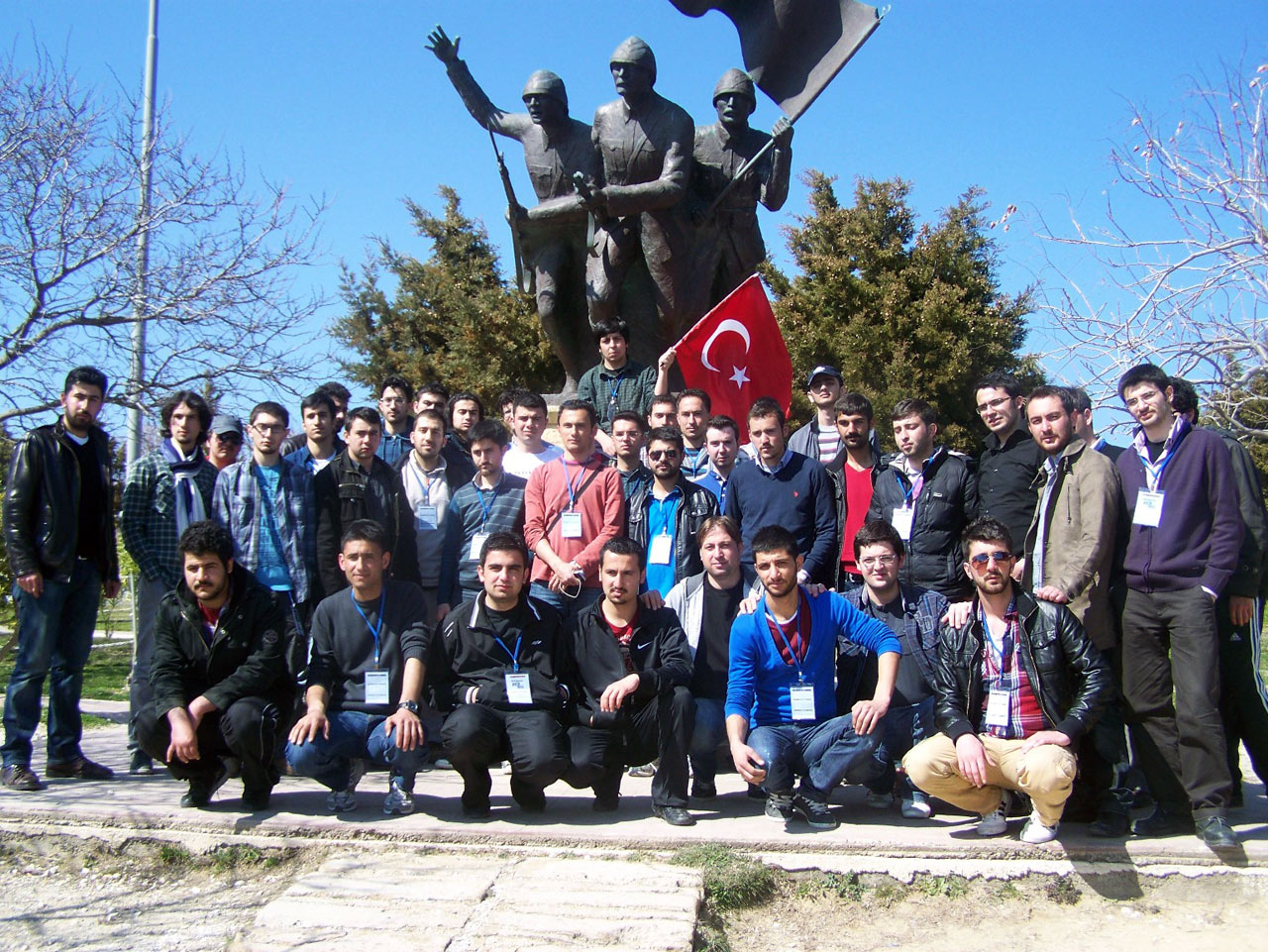 140 Genç Çanakkale'de Tarihi Yeniden Yaşadı