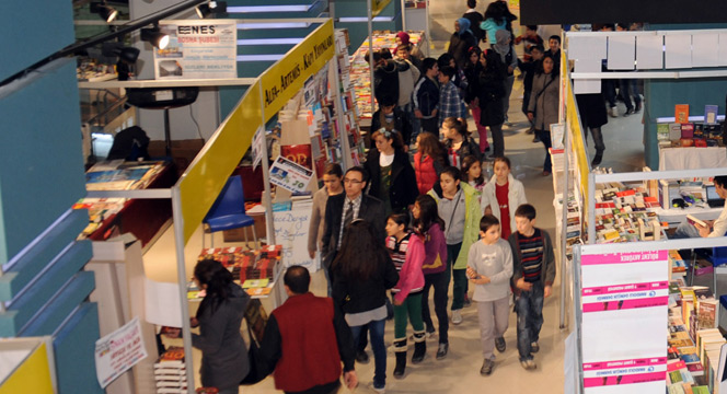 Konya Kitap Günleri Yoğun İlgi Görüyor