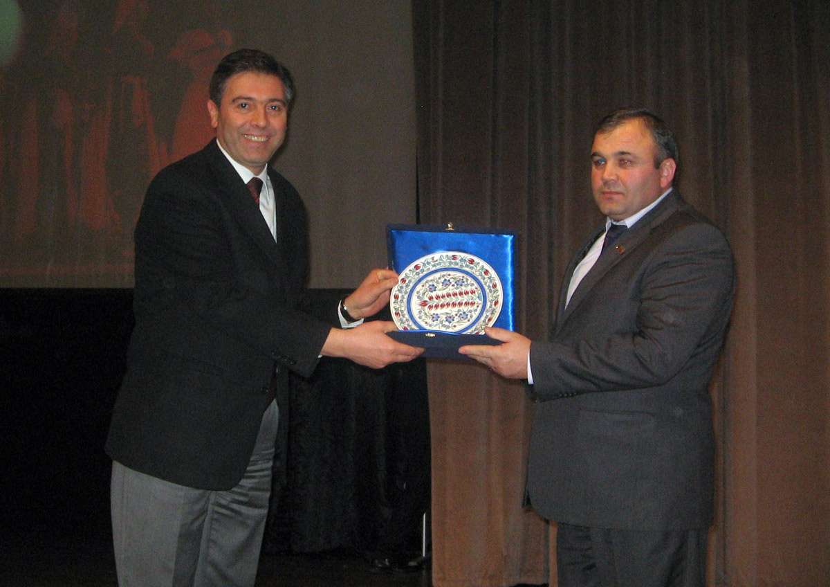 Konya, Kafkas Halk Günleri'ne Ev Sahipliği Yaptı