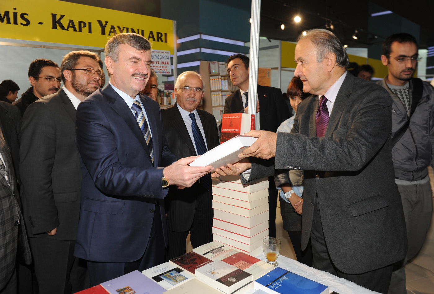 Konya Kitap Günleri Zindankale Sanat Galerisi'nde