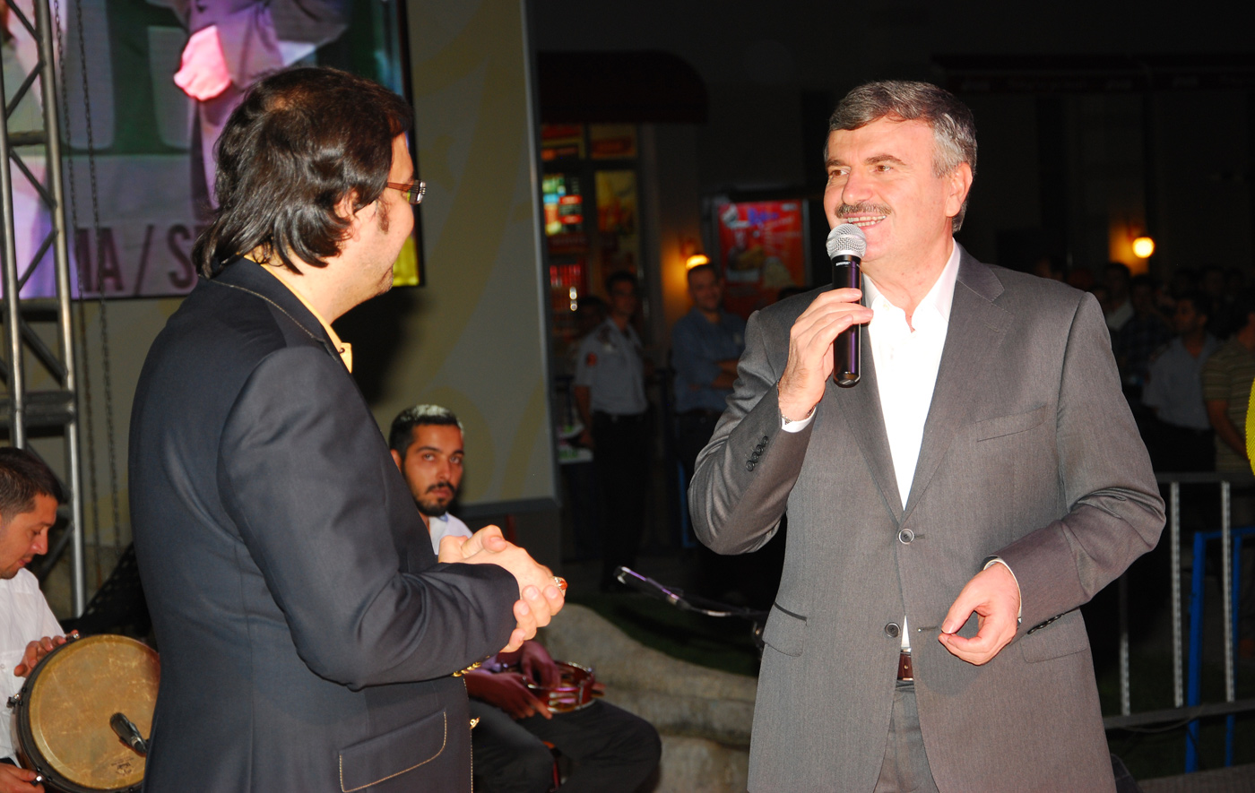 Rahmet Akşamları'na Mustafa Demirci Konuk Oldu