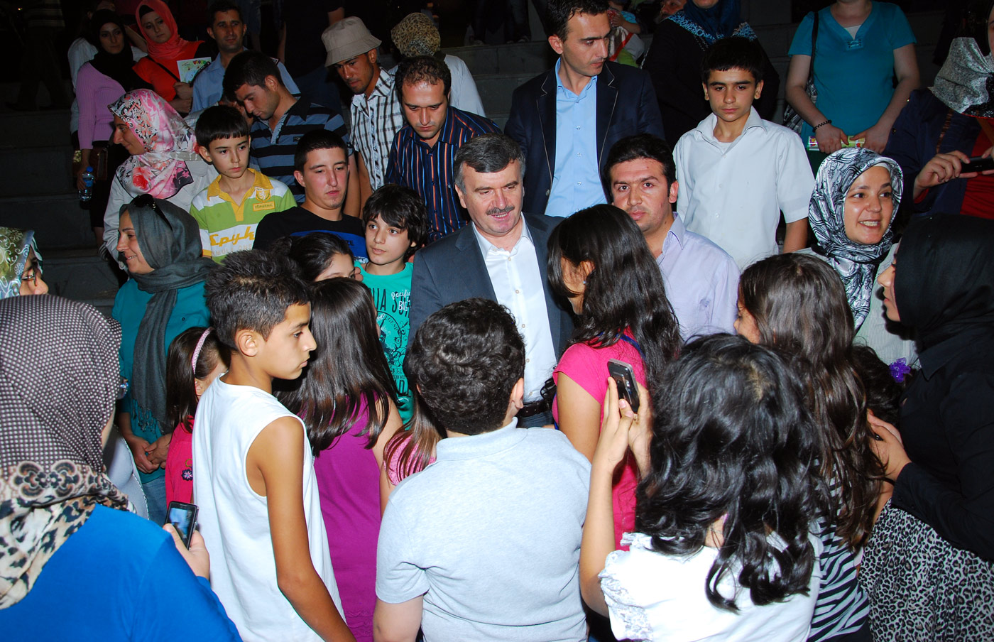 Rahmet Akşamları'na Mustafa Demirci Konuk Oldu