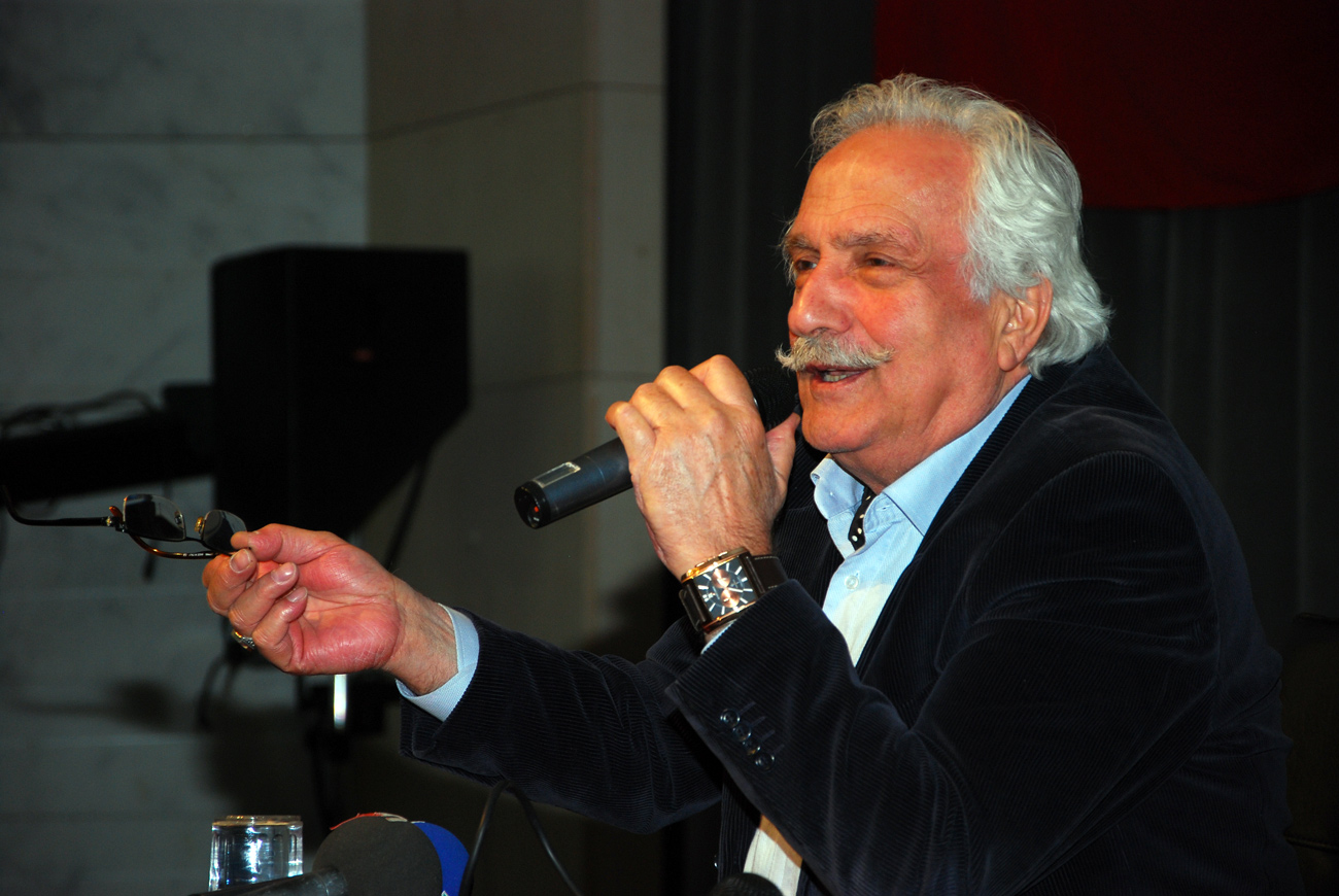 Yavuz Bahadıroğlu 'Şehir ve Çanakkale Ruhu'nu Anlattı