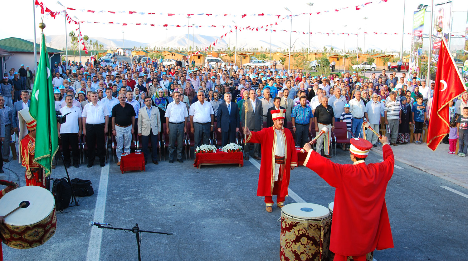 Kayacık Huzur Bahçeleri'nin Açılışı Yapıldı