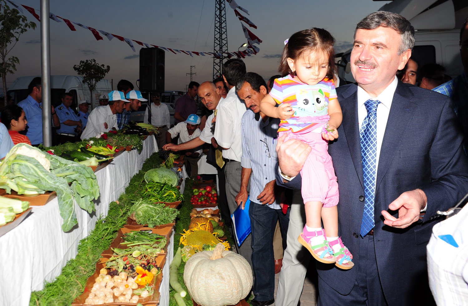 Kayacık Huzur Bahçeleri'nin Açılışı Yapıldı