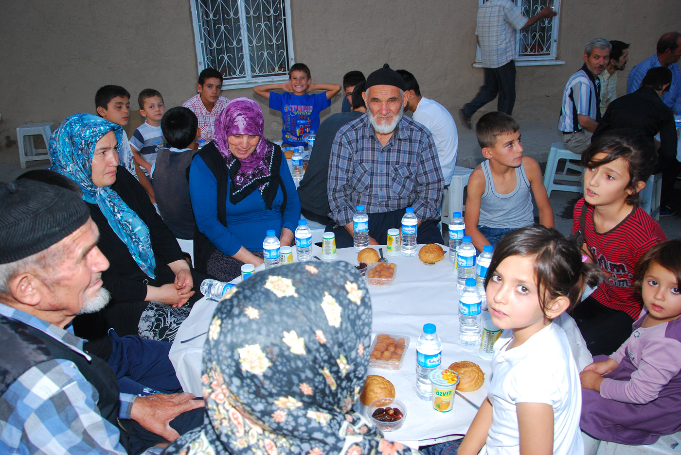 Şebeke Suyunu ve Tatlı Suyu Güvenle İçebilirsiniz