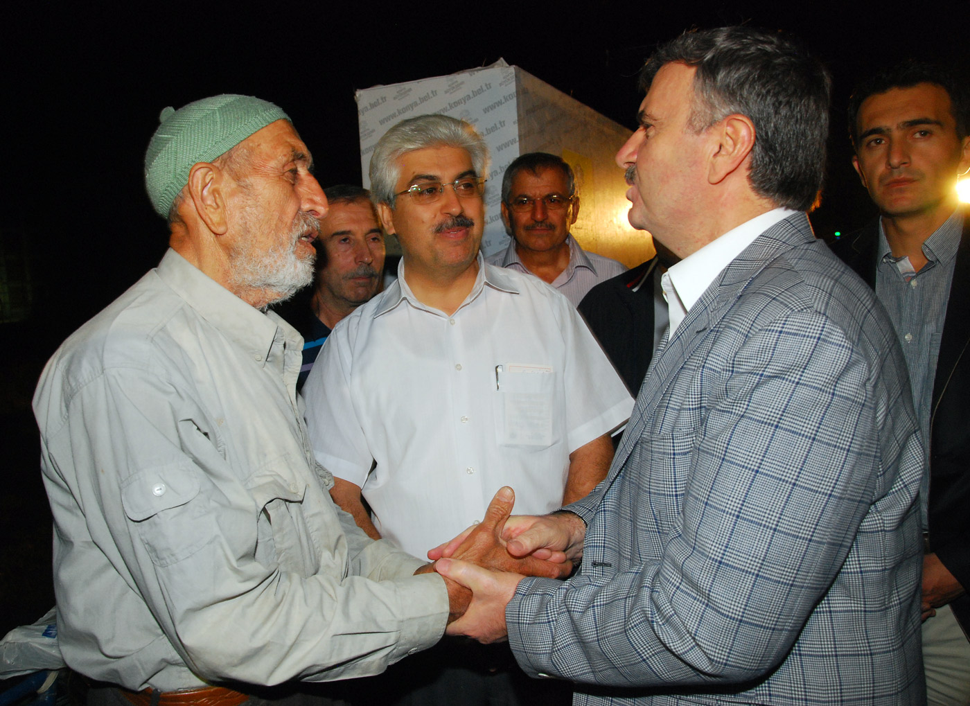 Şebeke Suyunu ve Tatlı Suyu Güvenle İçebilirsiniz