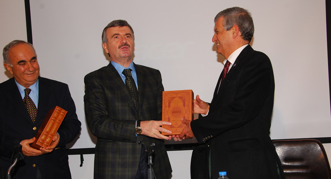Başkan Akyürek İstanbul'daki Konyalı Öğrencilerle Buluştu