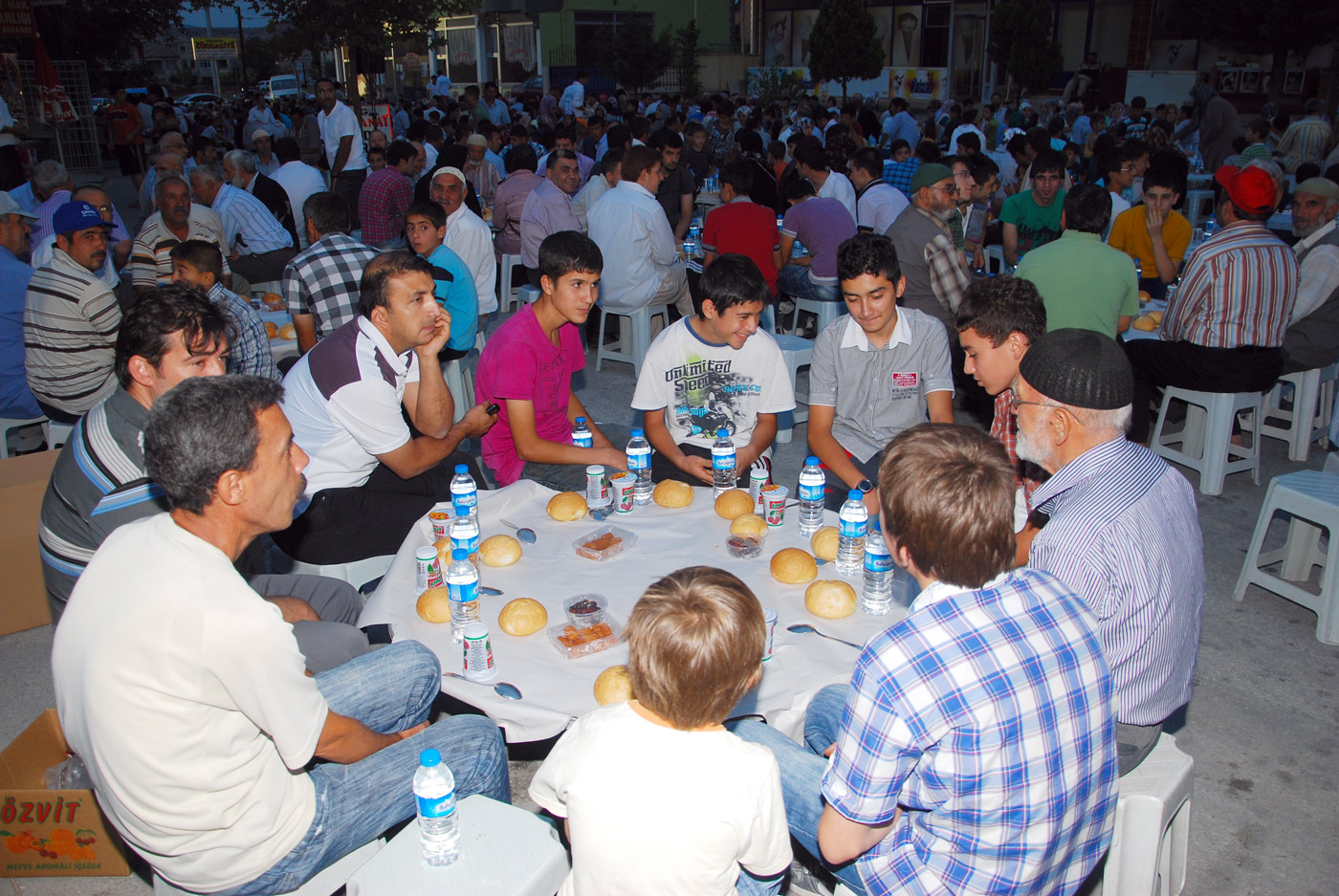 Gönül Sıcaklığımızla İftarda Buluşuyoruz