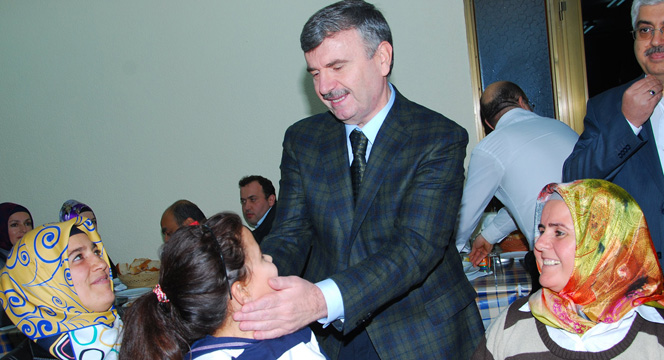 Başkan Akyürek Engellilerle Buluştu