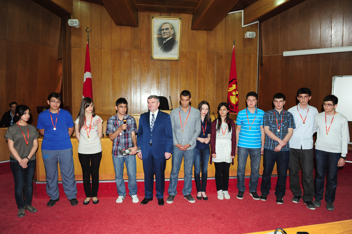 YGS'de Dereceye Giren Öğrenciler Ödüllendirildi