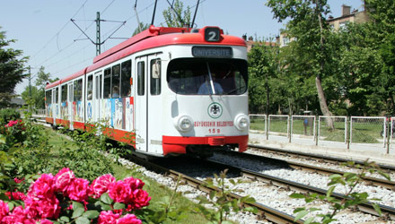 Tramvaylara Klima Sistemi Takılıyor