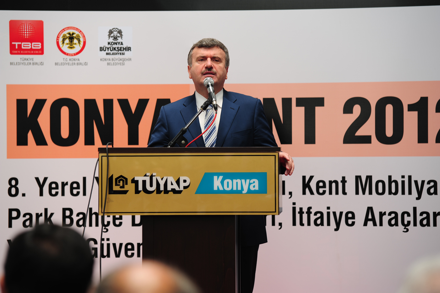 8. Yerel Yönetim İhtiyaçları Fuarı Açıldı