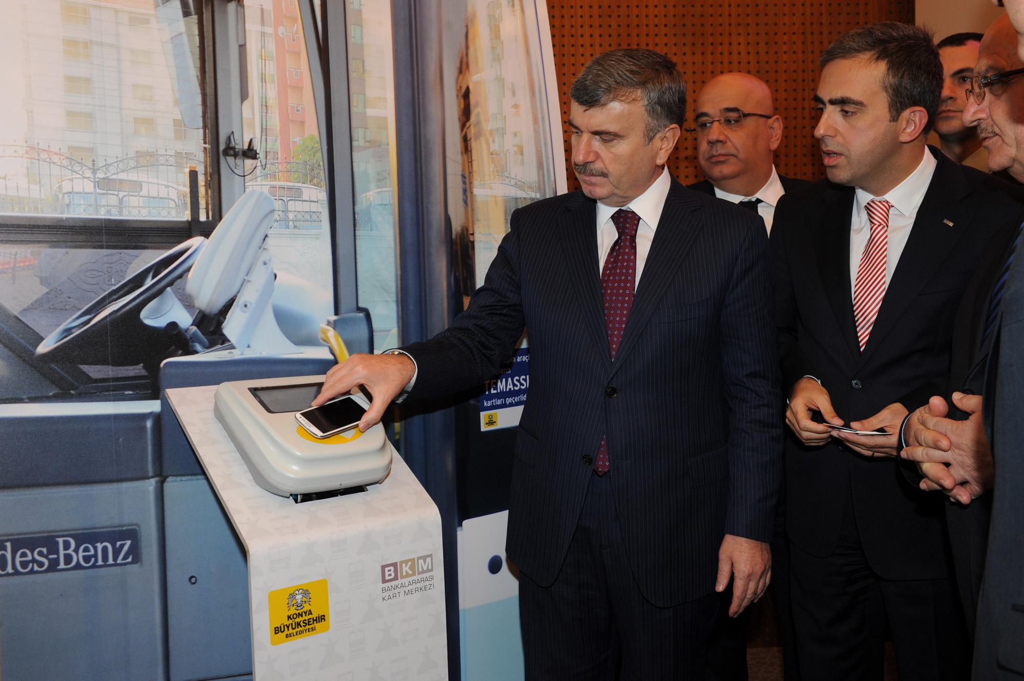 Toplu Ulaşımda Tüm Bankaların Temassız Kartları Kullanılıyor