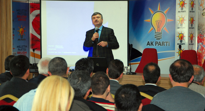 Başkan Akyürek: 'İdealler İçin Hizmet Hedefi Olmalıdır.'