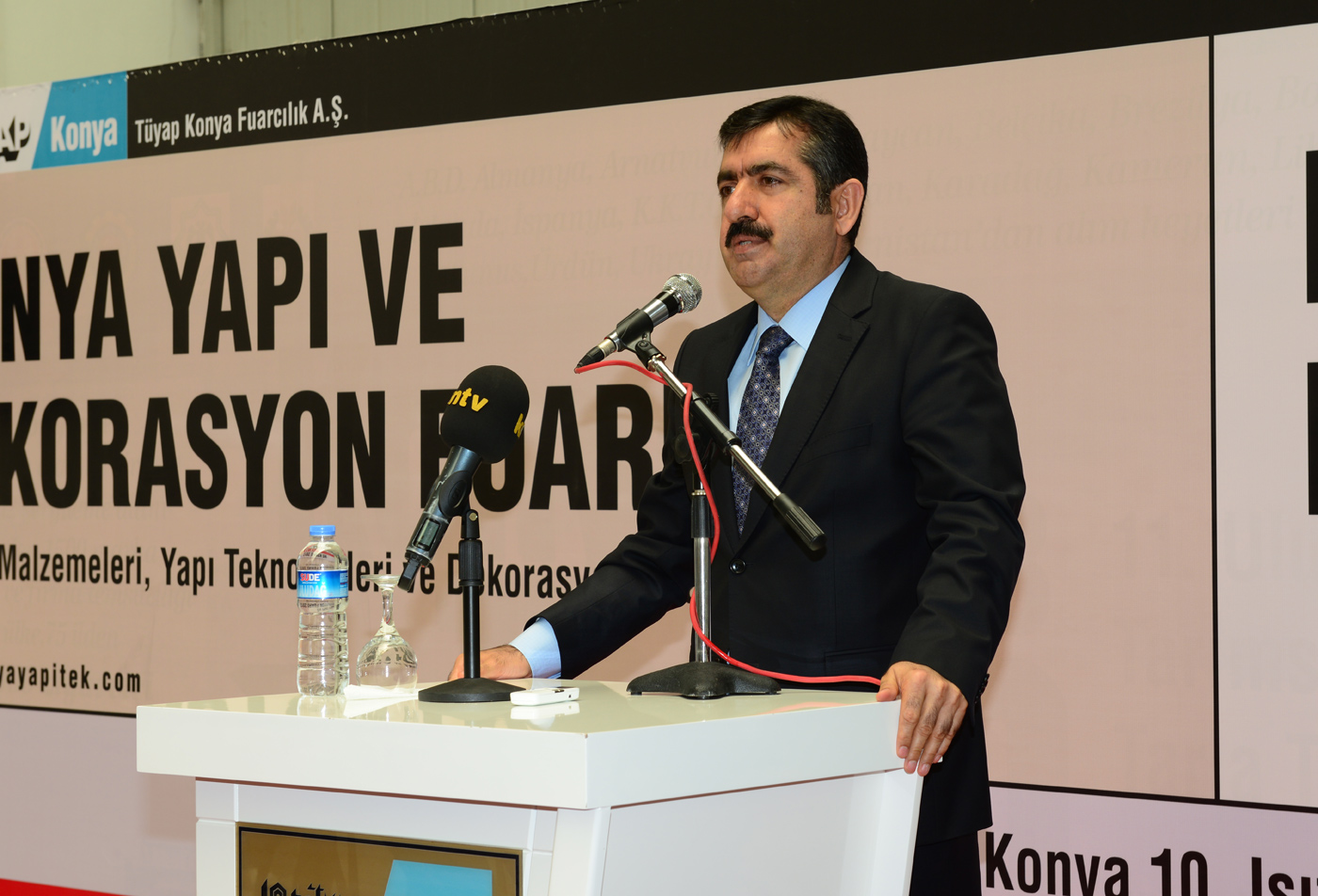 9. Yerel Yönetim İhtiyaçları Fuarı Açıldı