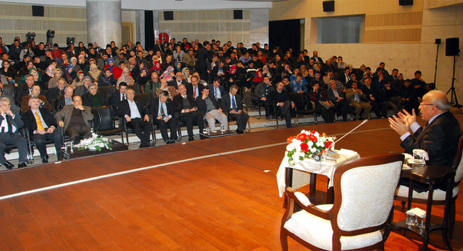 Arap Baharı Büyük Bir Değişim Fırtınasıdır