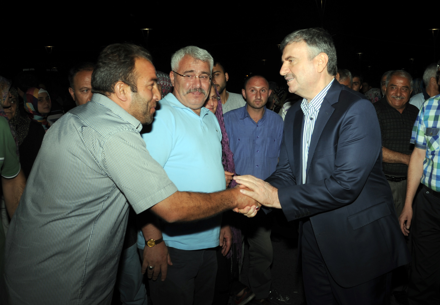 Konya'da Muhteşem Kadir Gecesi Coşkusu