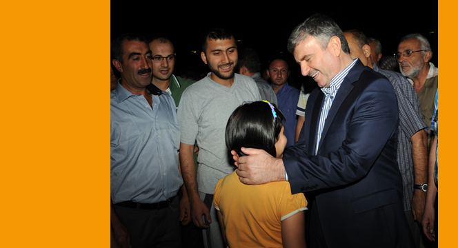 Konya'da Muhteşem Kadir Gecesi Coşkusu