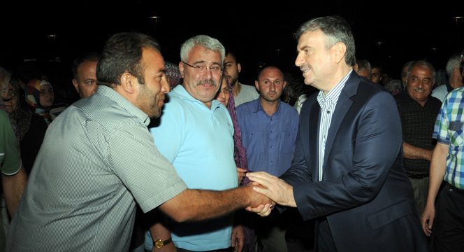 Konya'da Muhteşem Kadir Gecesi Coşkusu