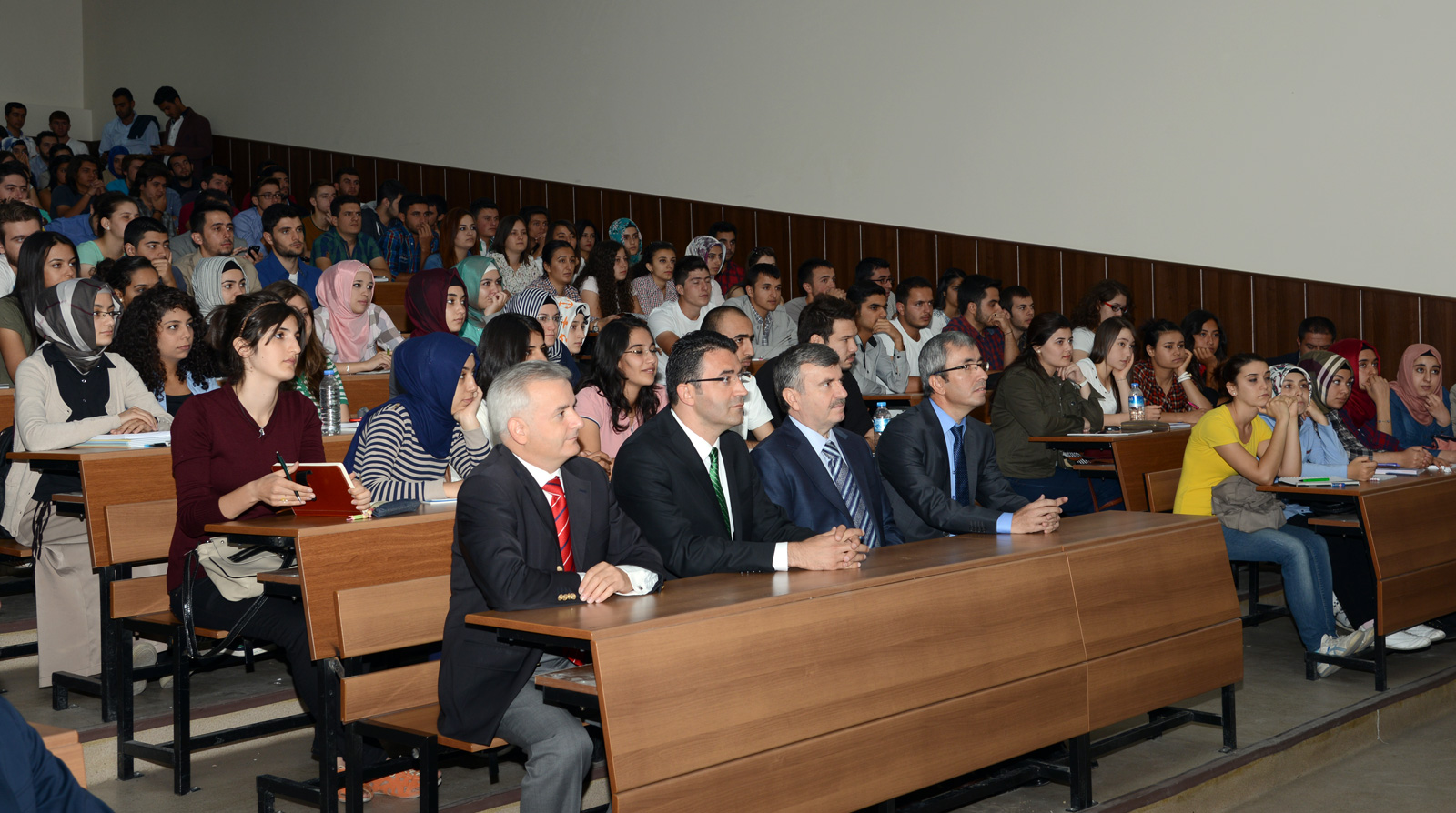 Başkan Akyürek, Üniversite Öğrencileriyle Buluştu