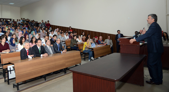 Başkan Akyürek, Üniversite Öğrencileriyle Buluştu