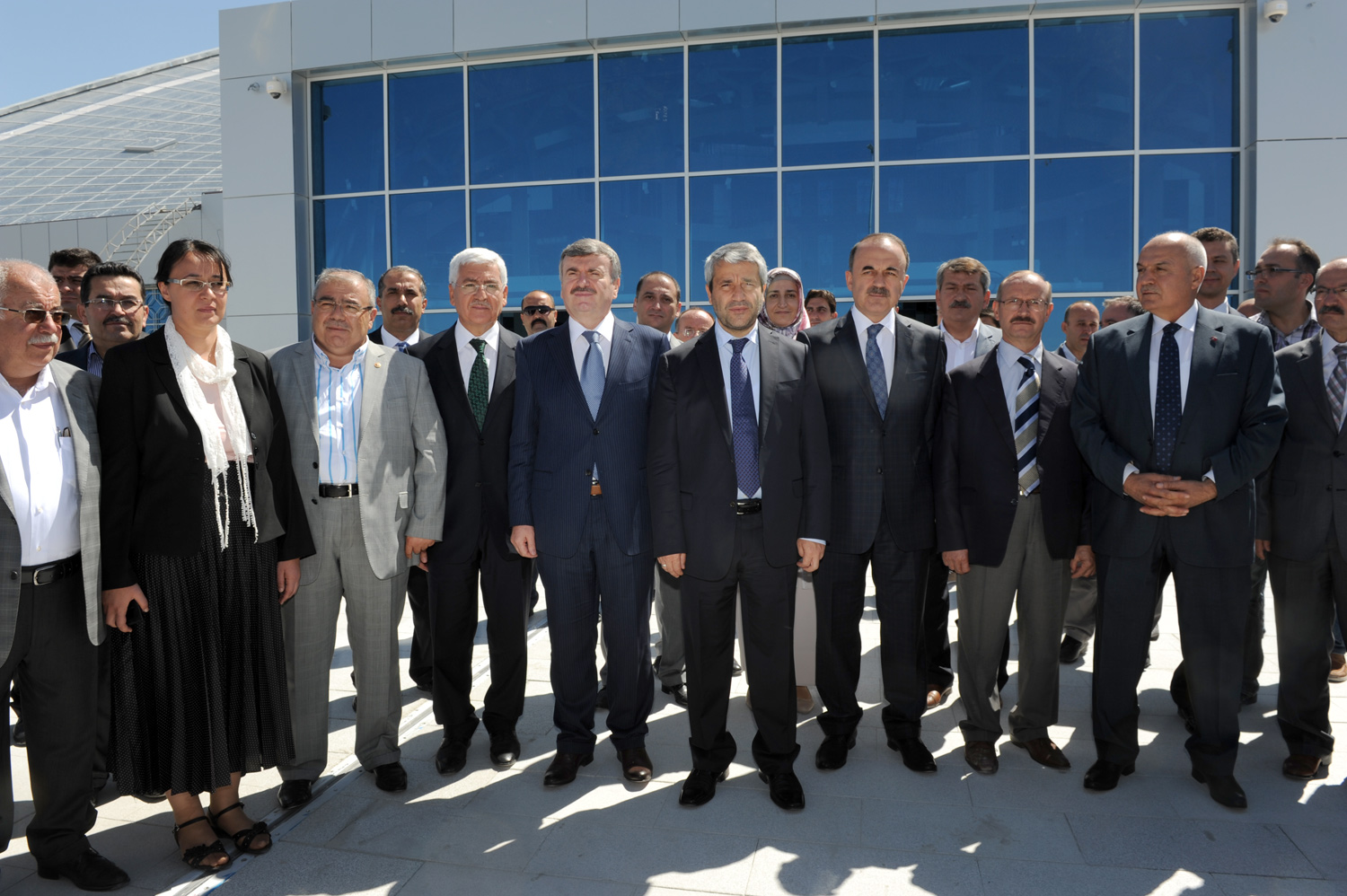 Bakan Ergün Bilim Merkezi'nde İncelemelerde Bulundu