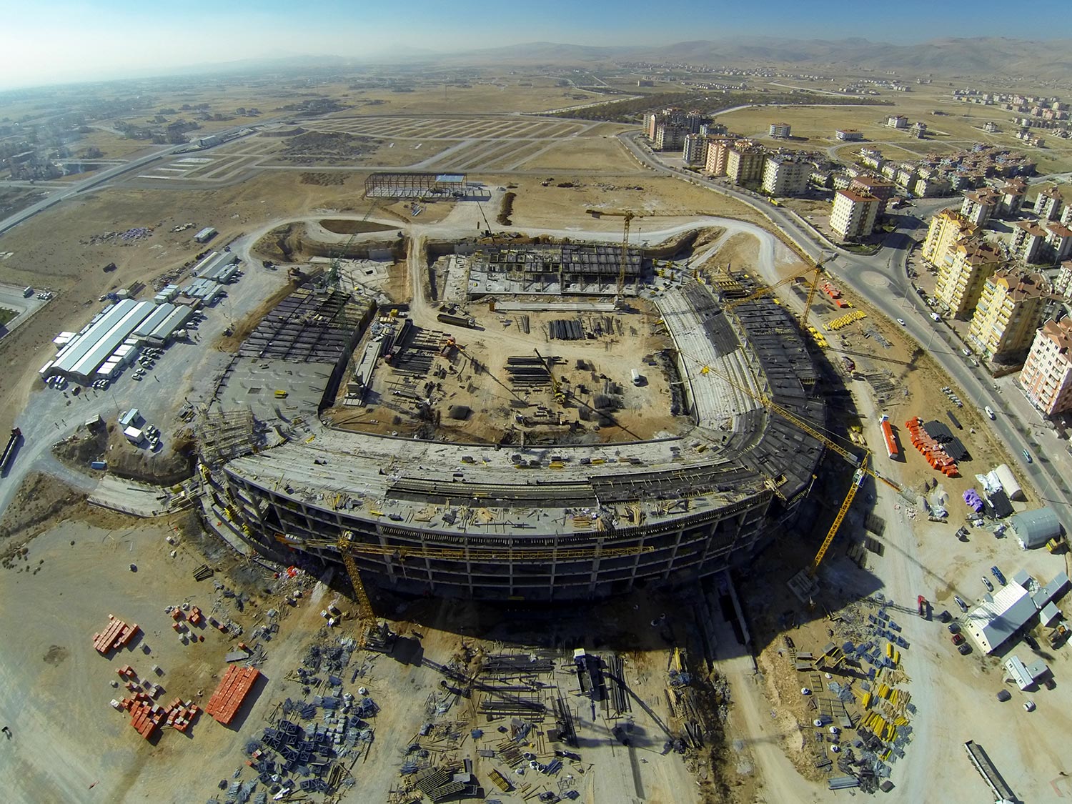 Yeni Stadyumun Yapımı Hızla İlerliyor