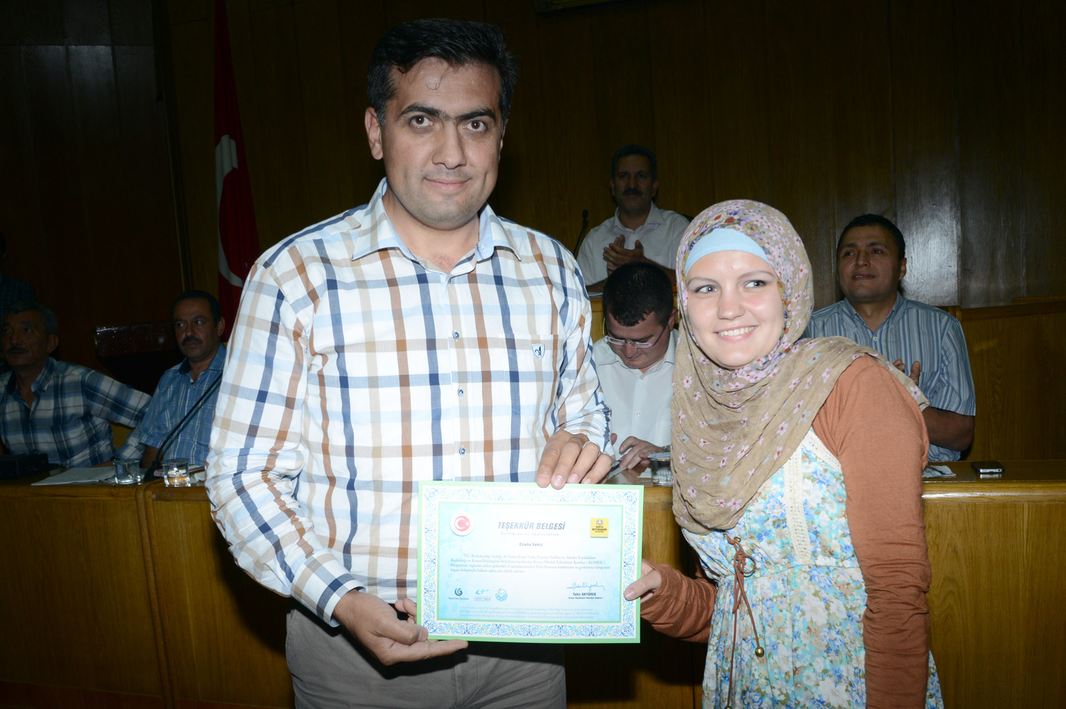 19 Ülkeden Gelen Öğrenciler KOMEK'te Ebru Öğrendi