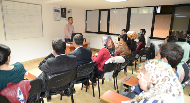 İstihdam Garantili Kursta Eğitimler Başladı