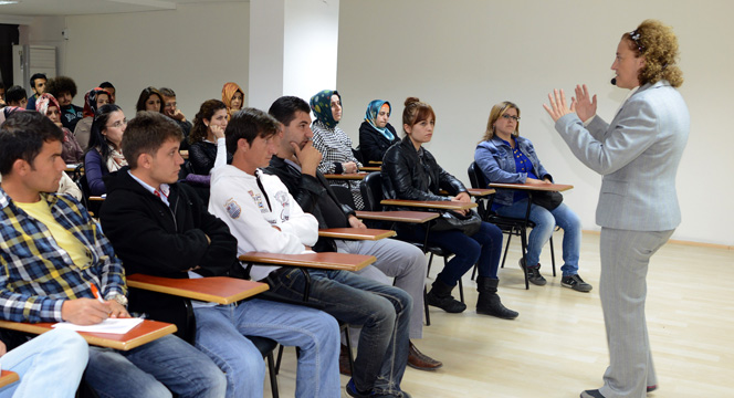 İstihdam Garantili Kursta Eğitimler Başladı