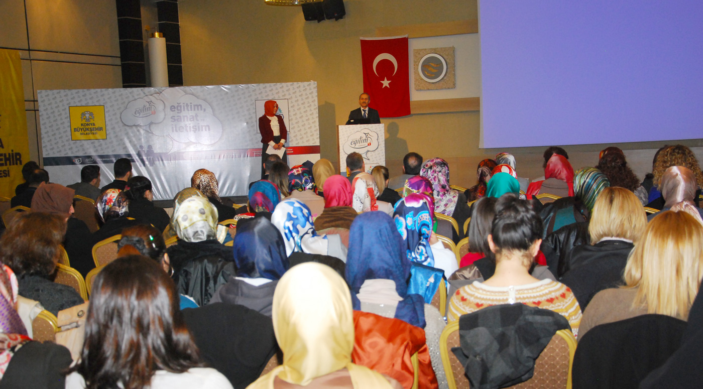 KOMEK Öğretmenlerine 'Eğitim, Sanat ve İletişim' Semineri