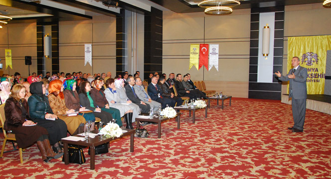 KOMEK Öğretmenlerine 'Eğitim, Sanat ve İletişim' Semineri