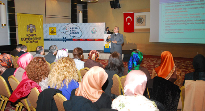KOMEK Öğretmenlerine 'Eğitim, Sanat ve İletişim' Semineri