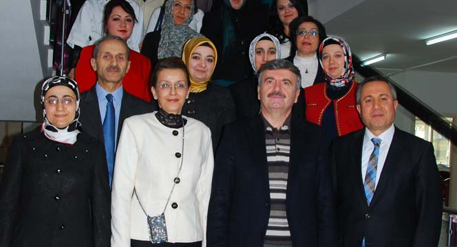 KOMEK Yeni Bir Sergiyle Görücüye Çıktı