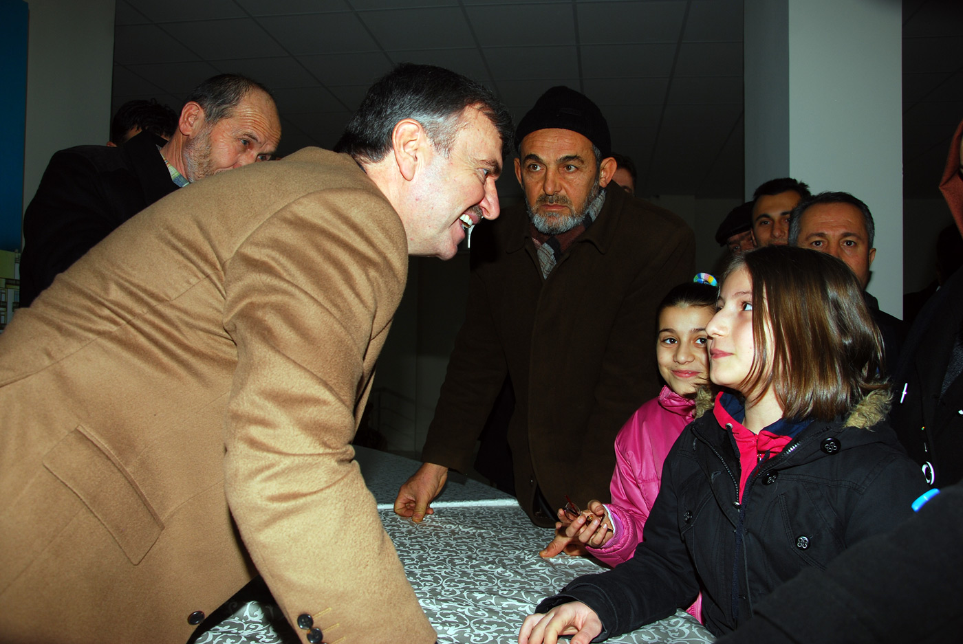 300 Günde 164 Mahalleyi Ziyaret Ettik